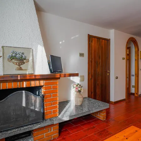 La Corte Antica * Cassina Valsassina