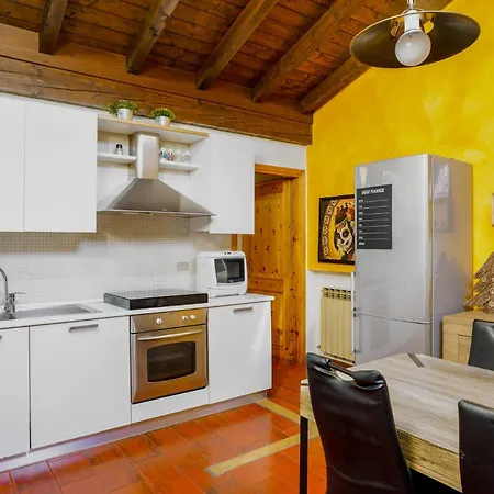 La Corte Antica Daire *